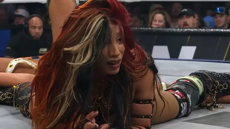 Mercedes Mone Suffers Wardrobe Malfunction On AEW Dynamite