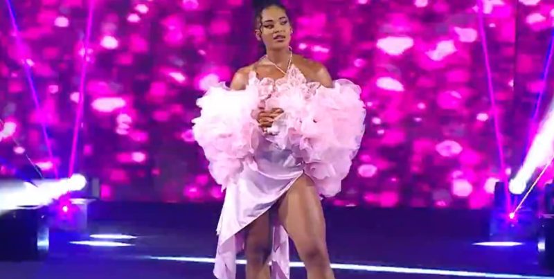 Bianca Belair Shares New Hurt Update Following Finger Surgery